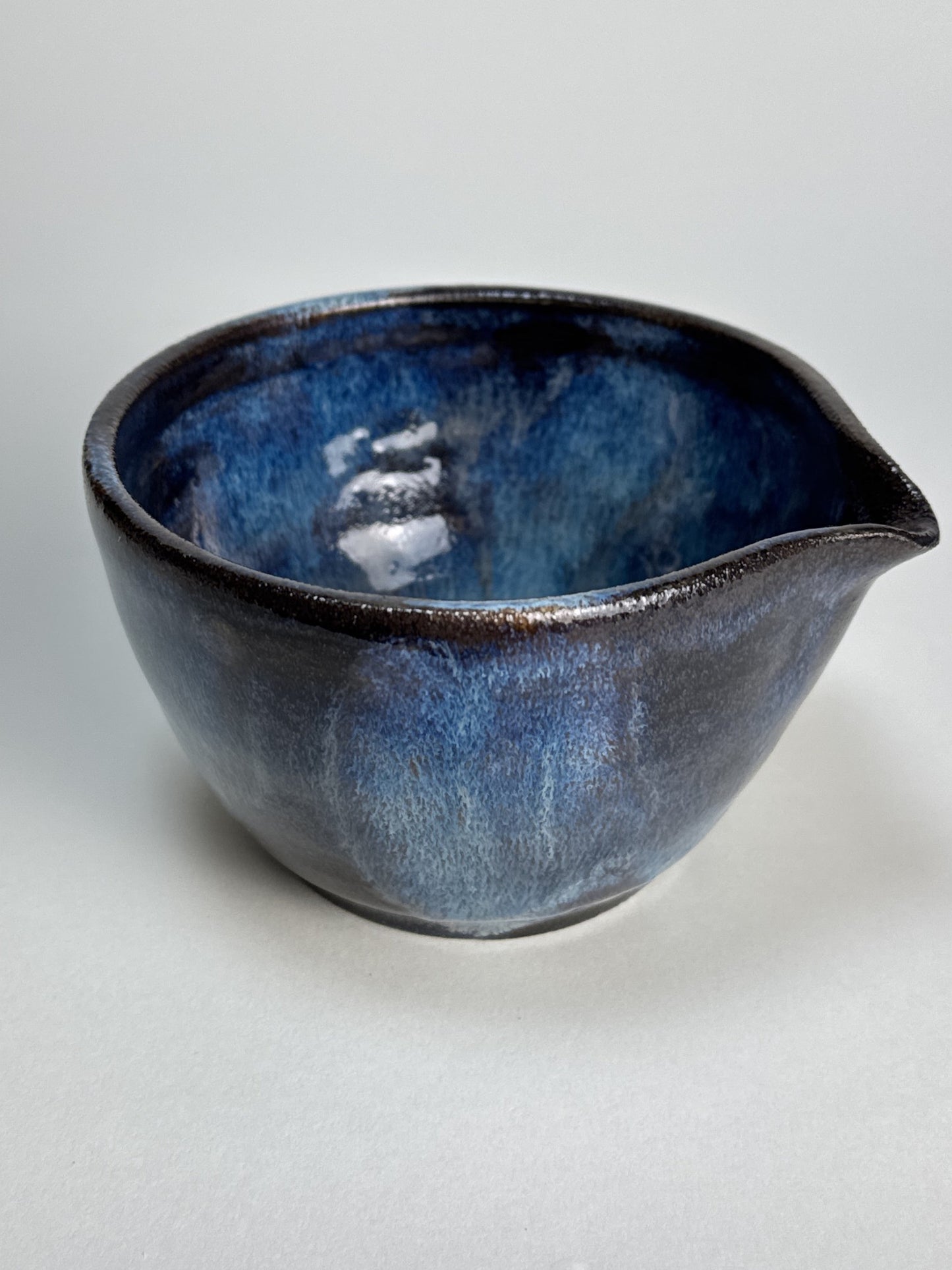 Handmade Midnight Blue Matcha Serving Set – Ceramic Bowl & 2 Cups for Tea Rituals